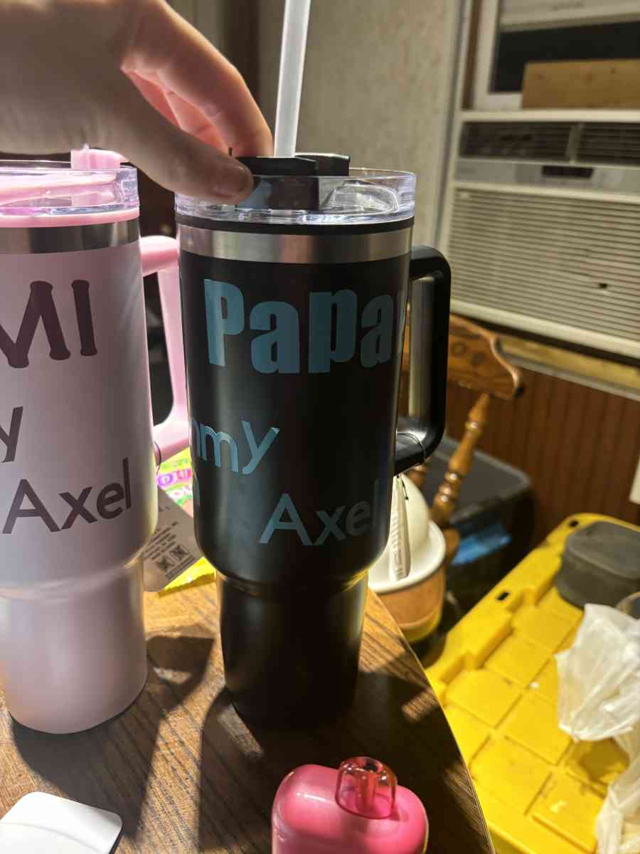 tumblers - Greeneville, Tennessee - FleaMarketBay