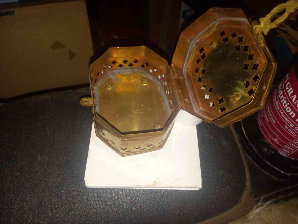 Vintage large Brass Cricket Box top swing handle front latch - Cleveland, Ohio - FleaMarketBay