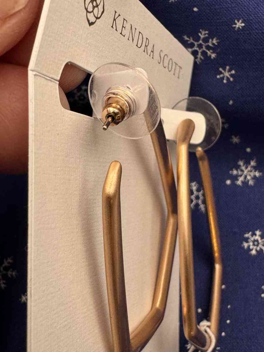 2015PITT Kendra Scott Lonnie Rose Gold Plated Over Brass Ang - Gallatin, Tennessee - FleaMarketBay