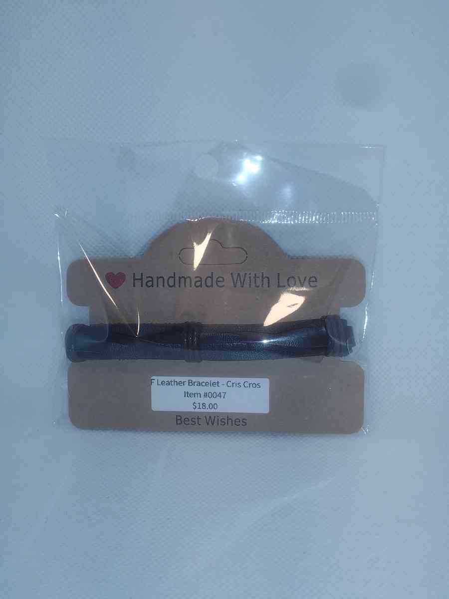 Faux Leather Bracelet criss cross brown - Roanoke, Virginia - FleaMarketBay