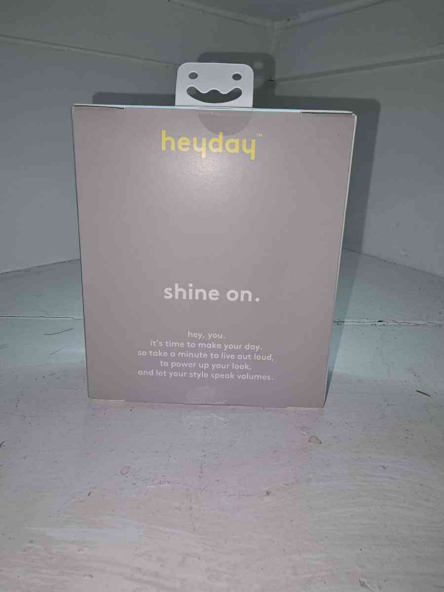 Heyday selfie light - Indianapolis, Indiana - FleaMarketBay