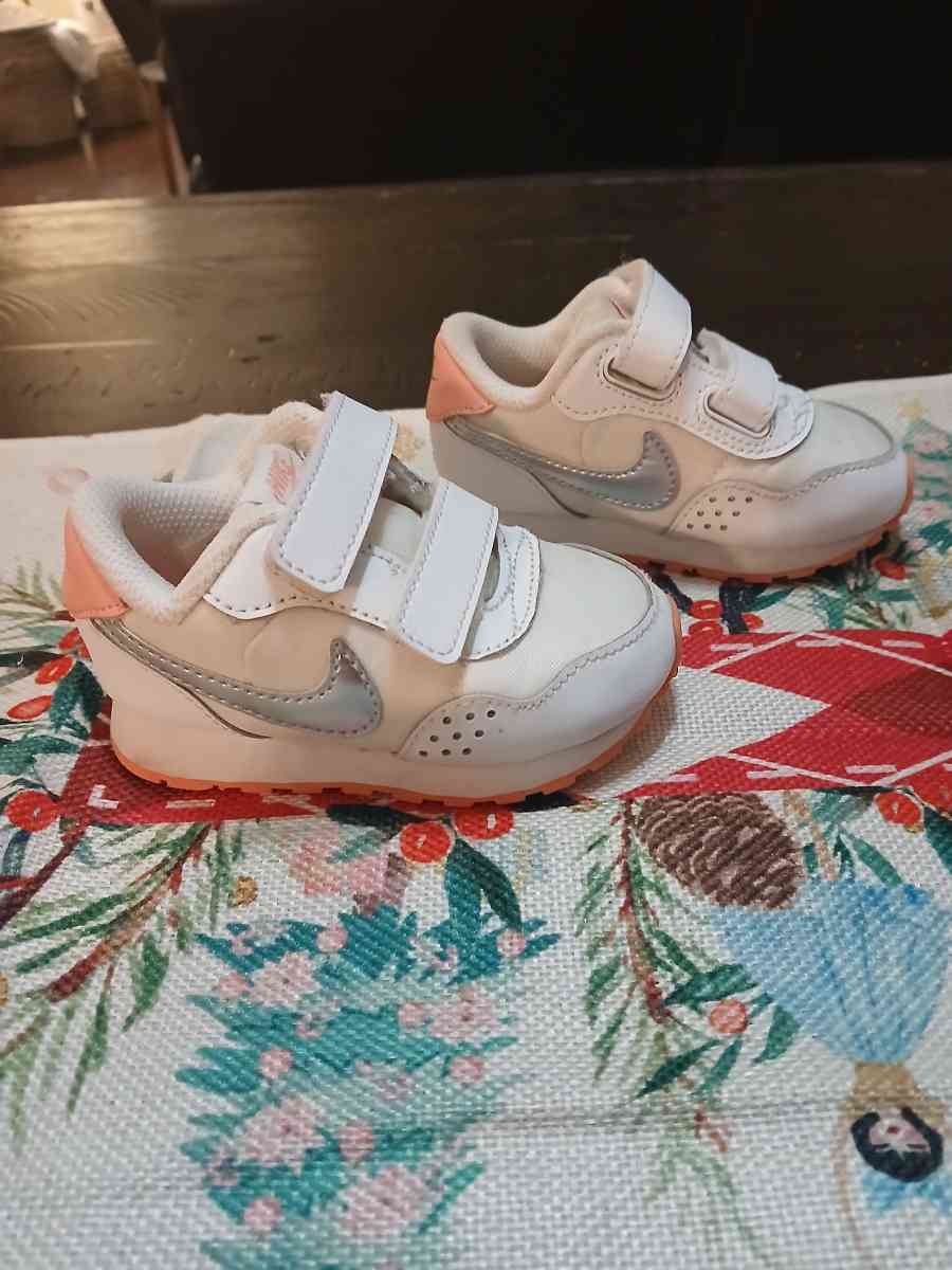 Baby shoes Nike size 4C - Indianapolis, Indiana