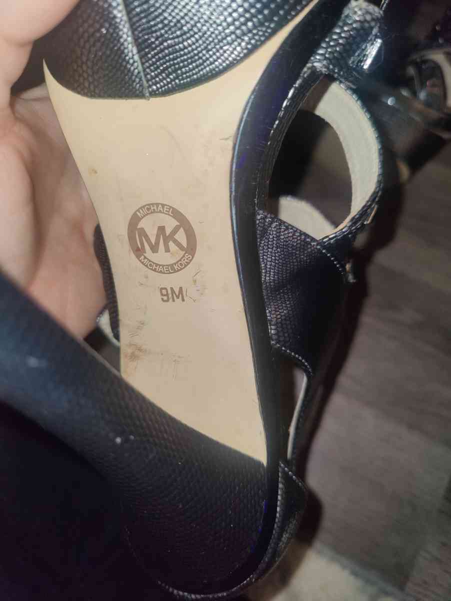 Michael Kors Heels - Kokomo, Indiana - FleaMarketBay