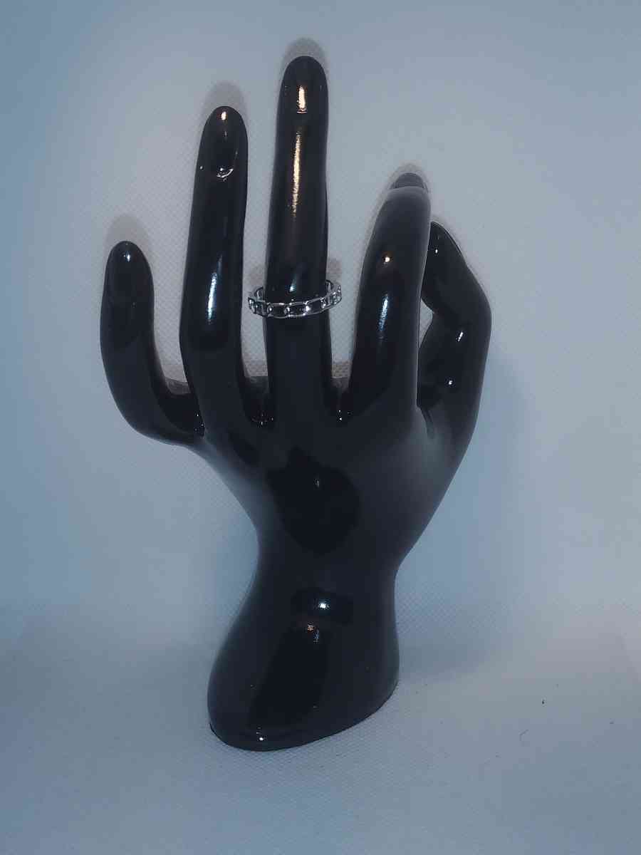 Chain Style Retro Geometric Ring - Roanoke, Virginia