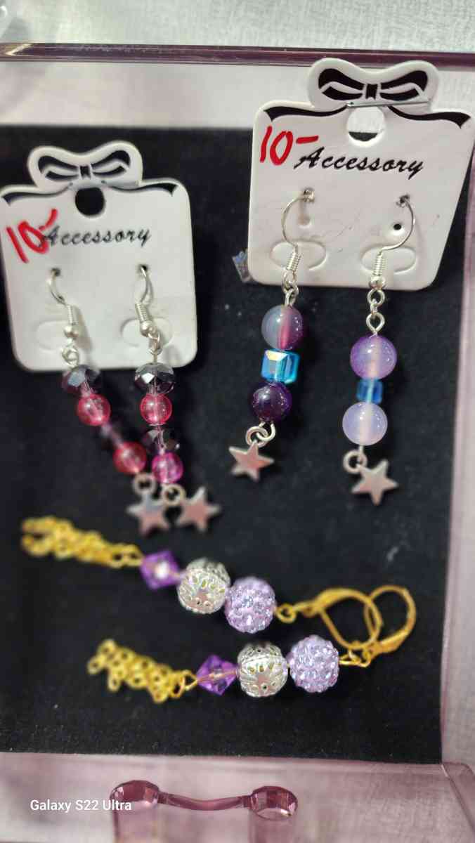 Handmade Jewelry to VINTAGE - High Point, North Carolina - FleaMarketBay