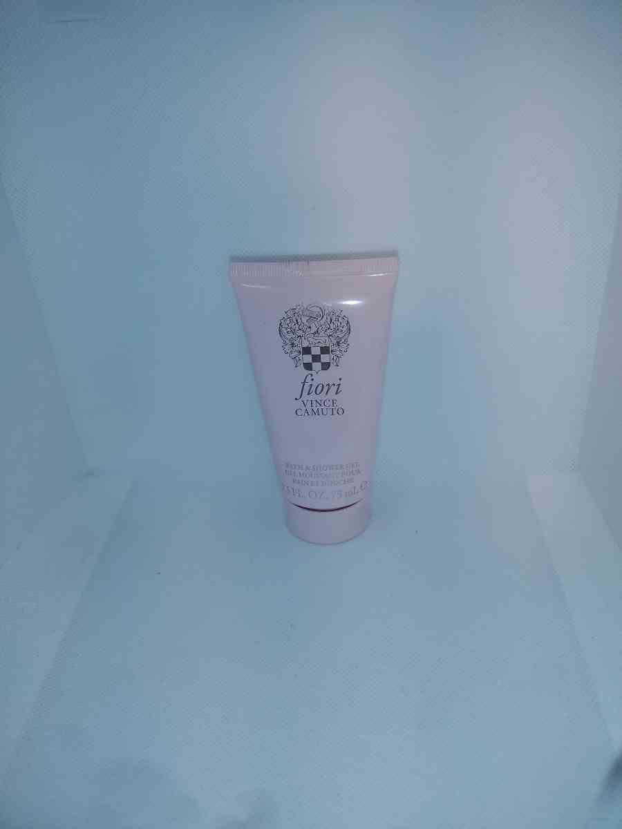Vince Camuto Fiori Travel Size Shower Gel - Roanoke, Virginia