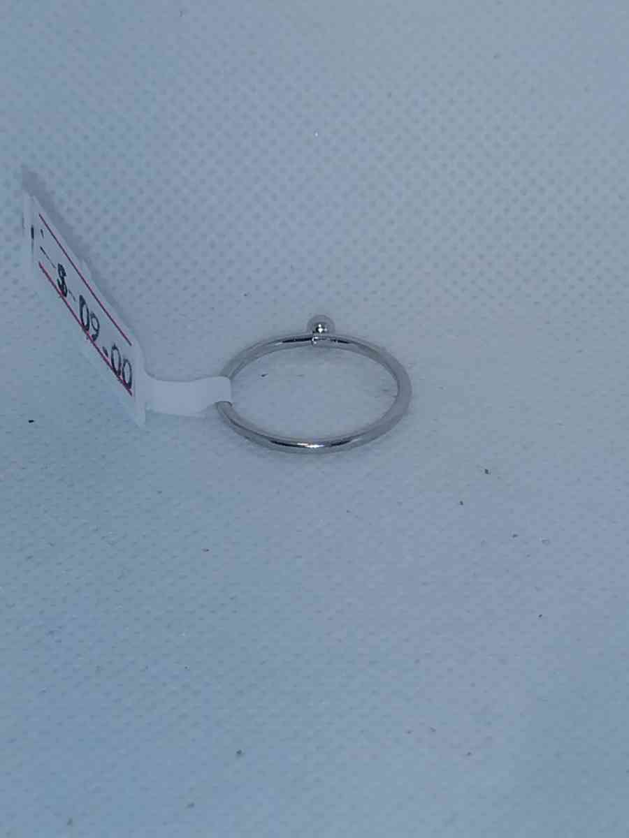 Silvery Sphere Ring RG - Roanoke, Virginia - FleaMarketBay