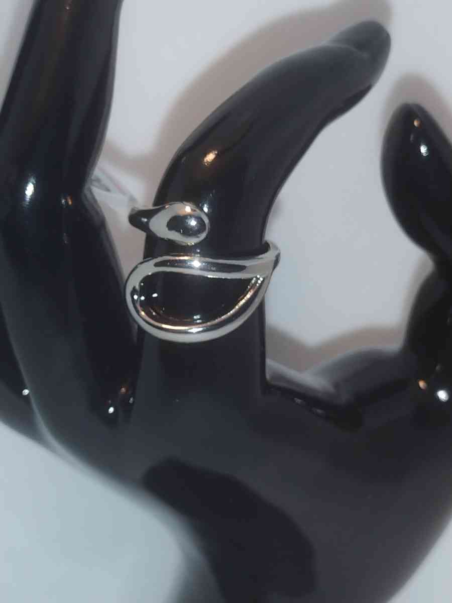 Swoop Snake Ring RG - Roanoke, Virginia - FleaMarketBay
