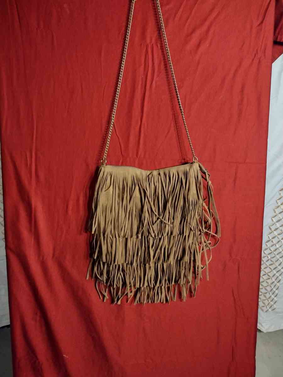 leather tassel purse - Saint Louis, Missouri