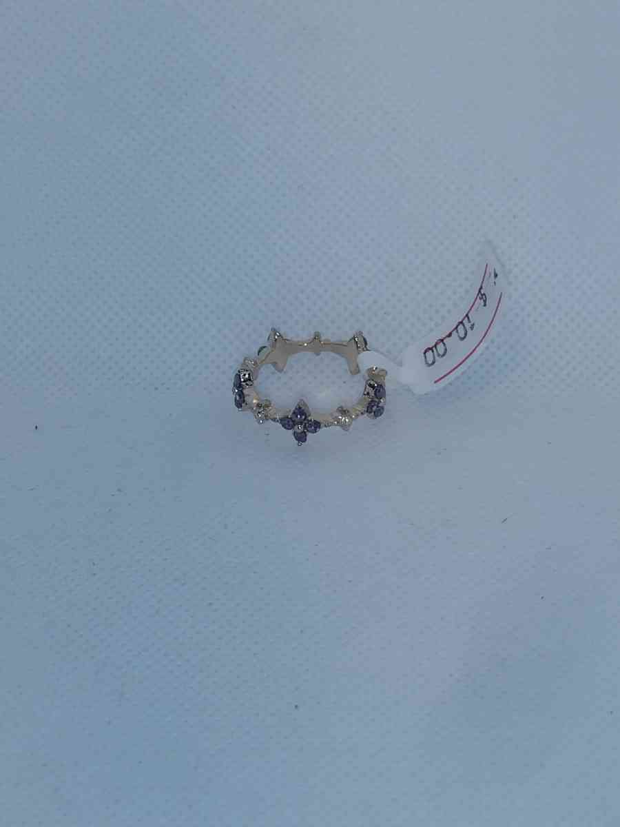 Crown of Flowers Ring - Roanoke, Virginia - FleaMarketBay