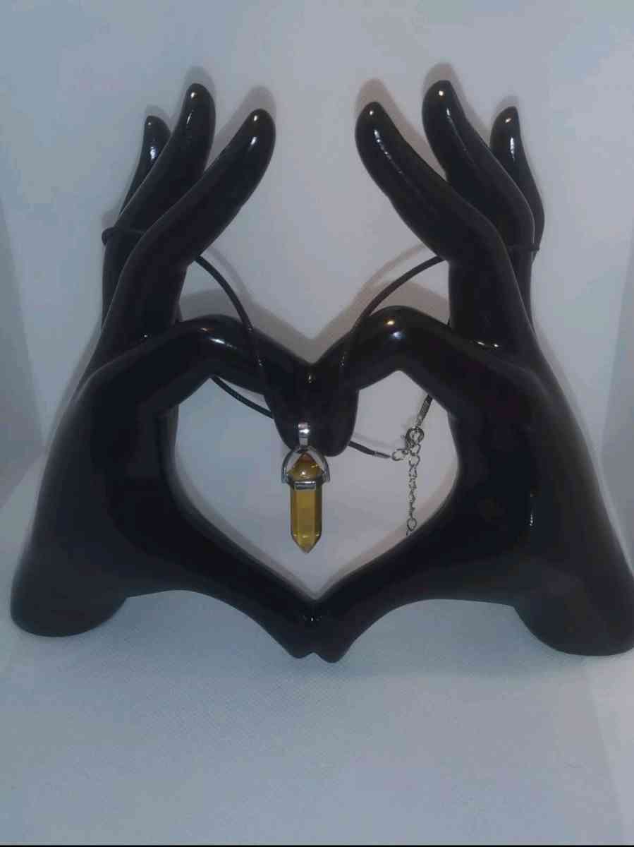 Citrine Glass Pendant Necklace - Roanoke, Virginia - FleaMarketBay