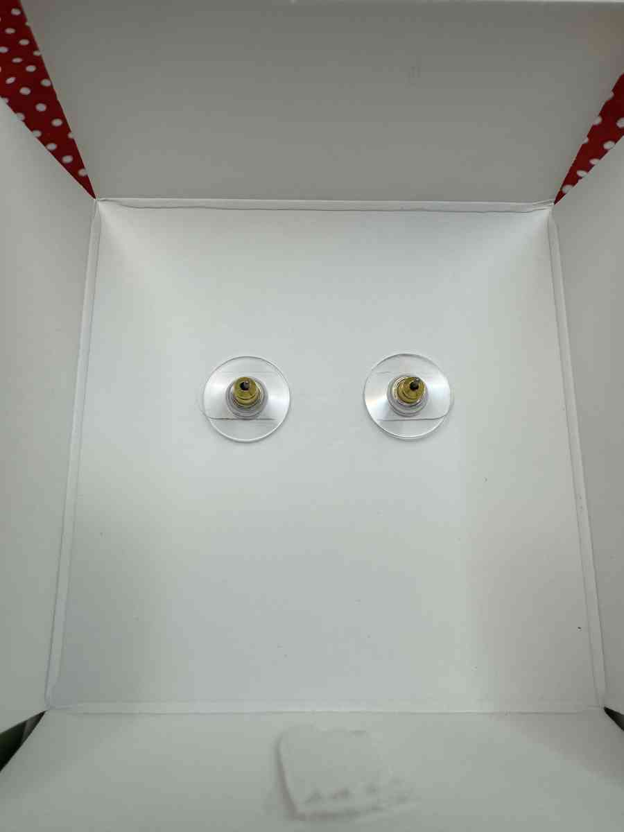 2012PIOR New Kate Spade Emerald Cubic Zirconia Stud Earrings - Gallatin, Tennessee - FleaMarketBay