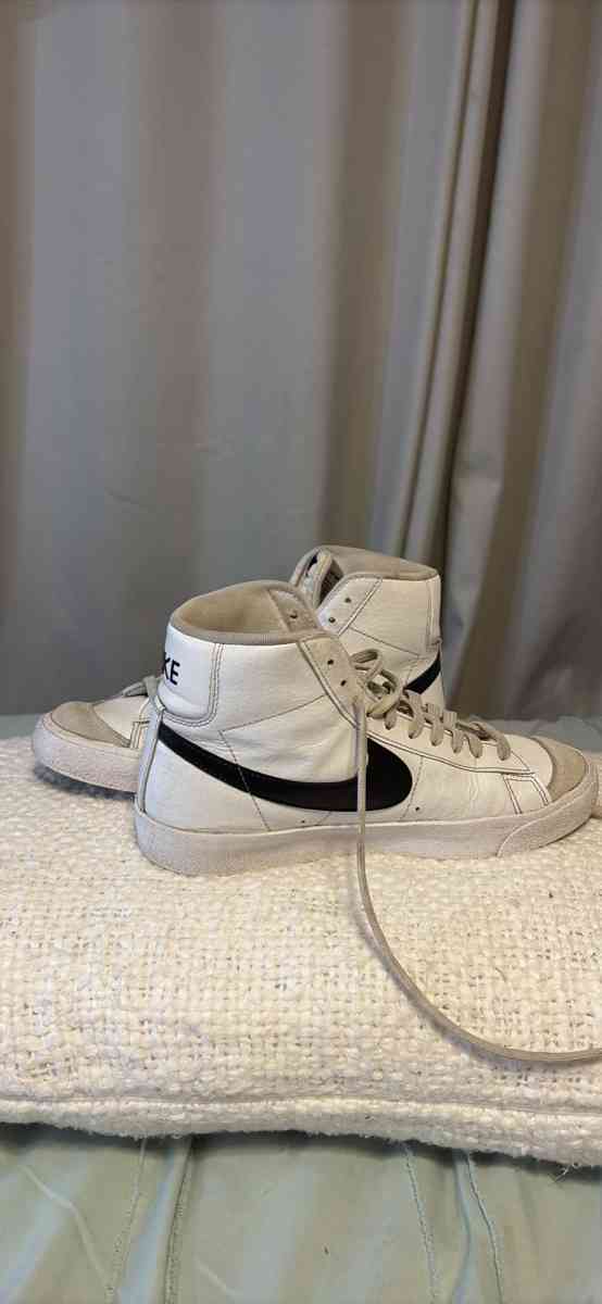Nike blazers sneakers - Sarasota, Florida