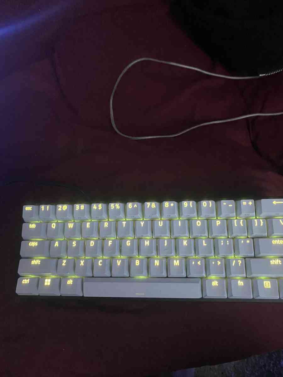 Razor Huntmans limited edition keyboard - Pooler, Georgia - FleaMarketBay