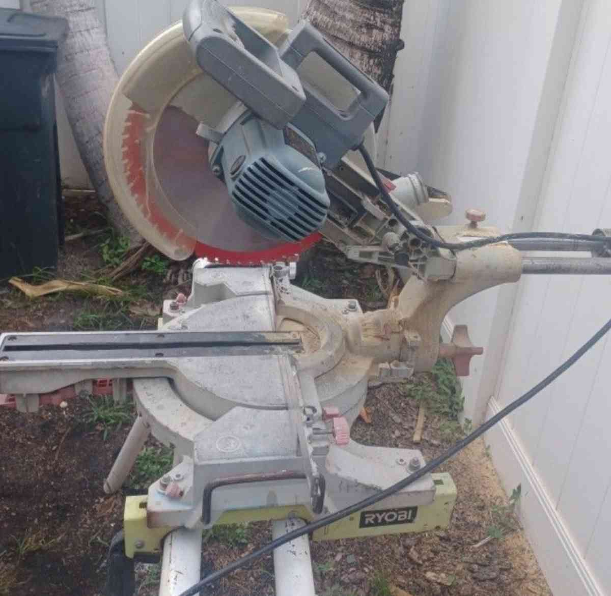 15 Amp Corded 12 in DoubleBevel Compound Miter Saw - West Palm Beach, Florida