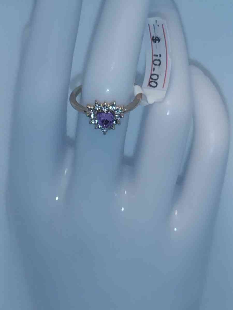 Purple White Heart Chic Rhinestone Ring - Roanoke, Virginia - FleaMarketBay