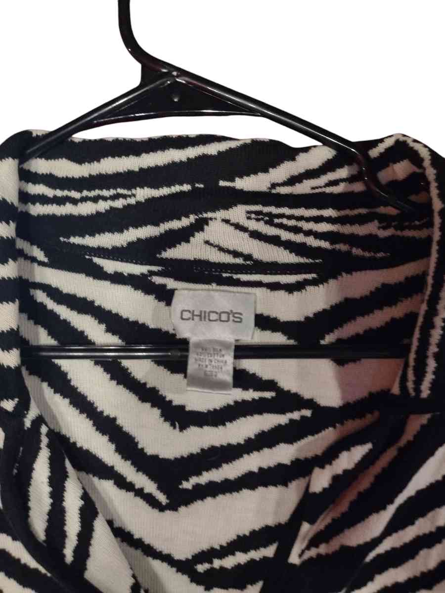 chicos zebra print jacket - Saint Louis, Missouri