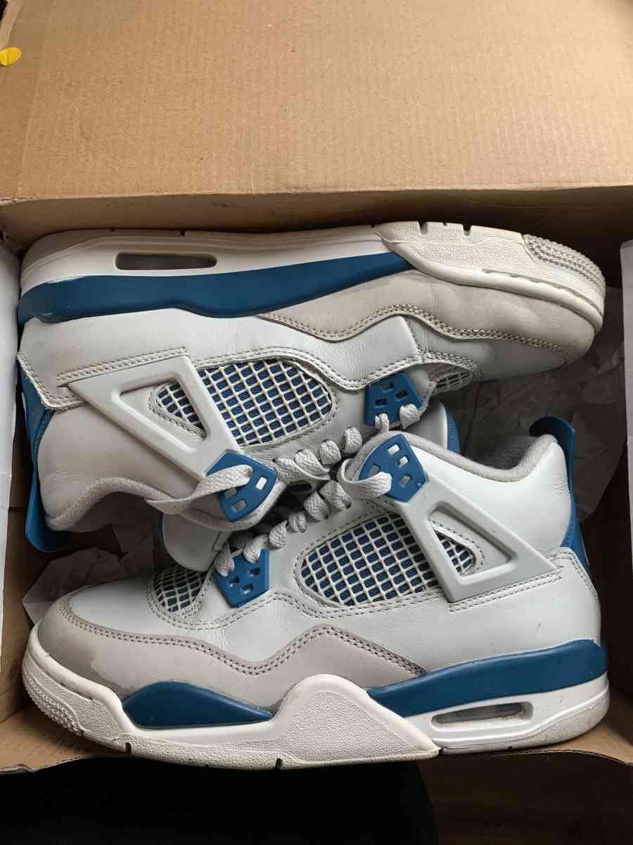 Jordan 4s - Belleville, Michigan - FleaMarketBay