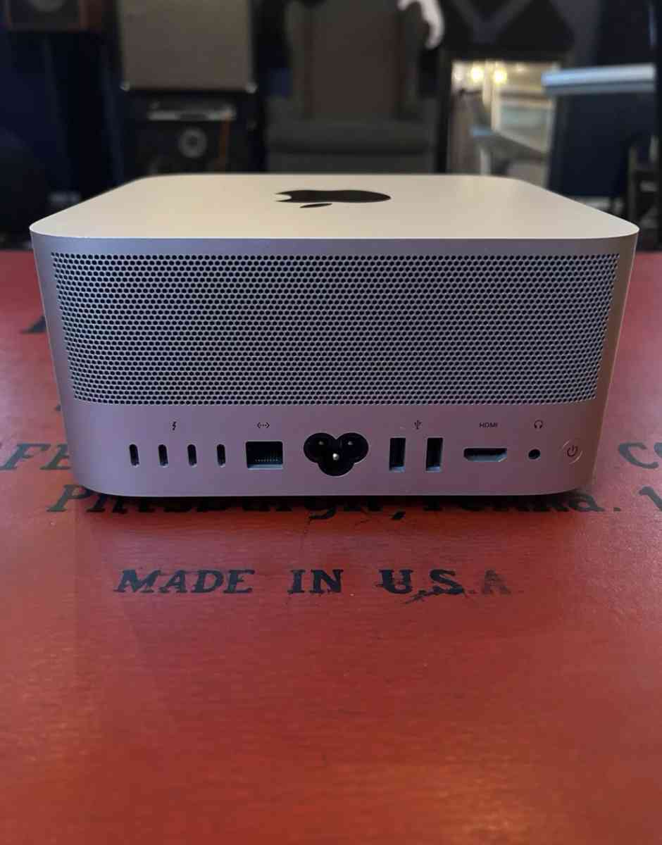 Apple Mac Studio M1 Max 10Core 64GB RAM 1TB SSD 32Core GPU E - Alicia, Arkansas - FleaMarketBay