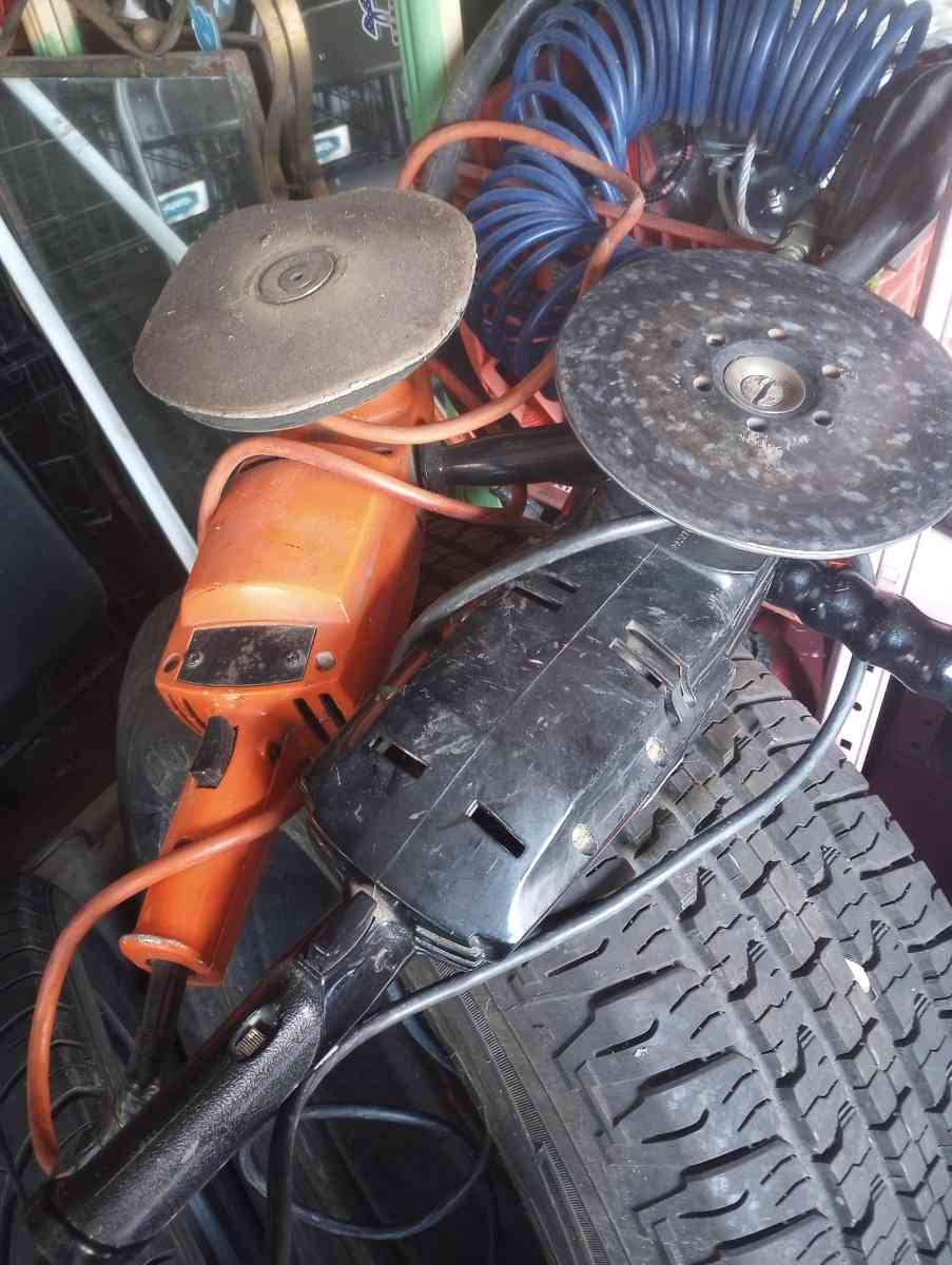 2 buffers 40 - Agency, Missouri