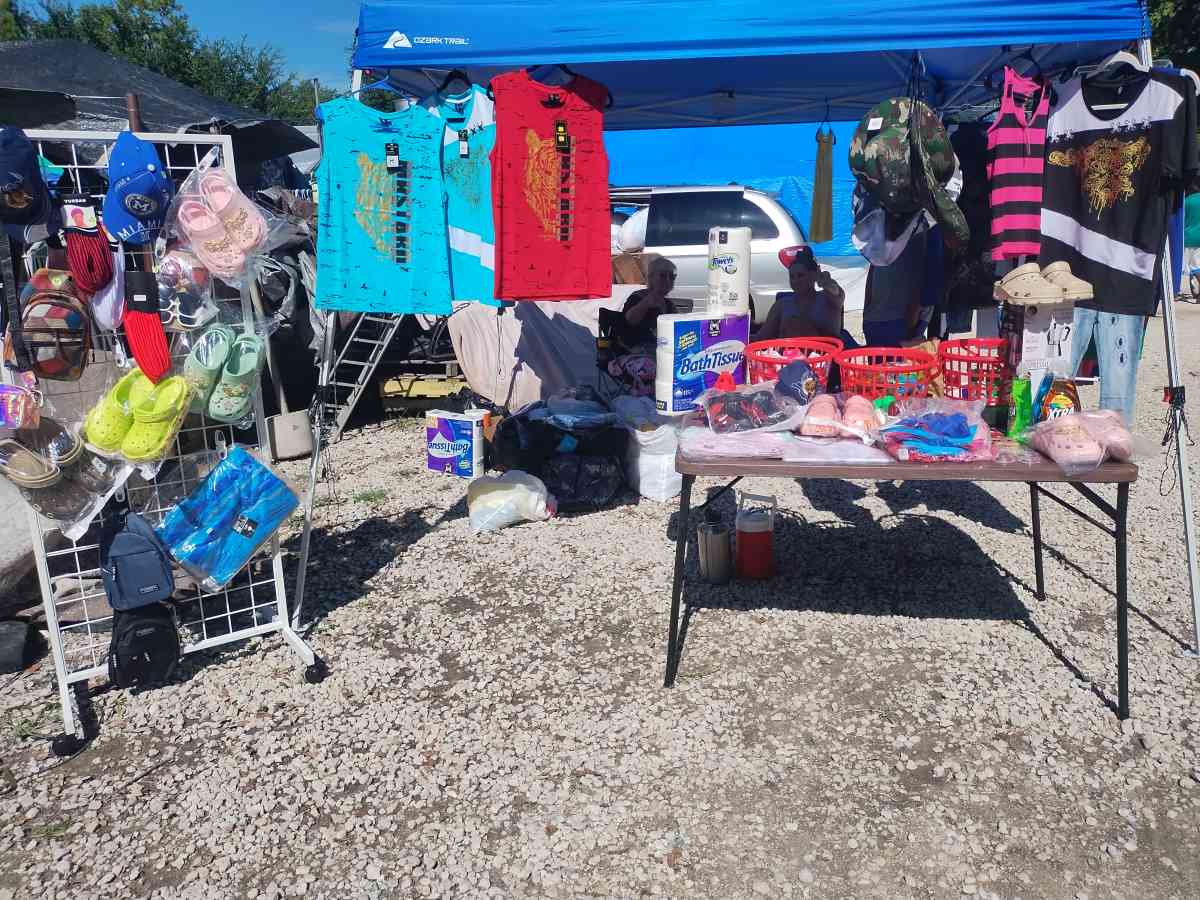 ropa nueva - Lehigh Acres, Florida - FleaMarketBay