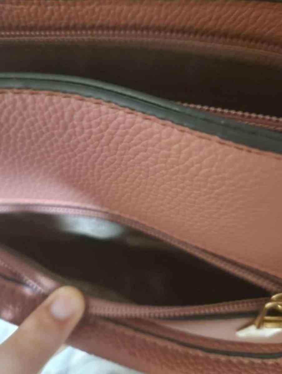 Womens AMVIKS Pink and White Shoulder Bag - Kansas City, Missouri - FleaMarketBay