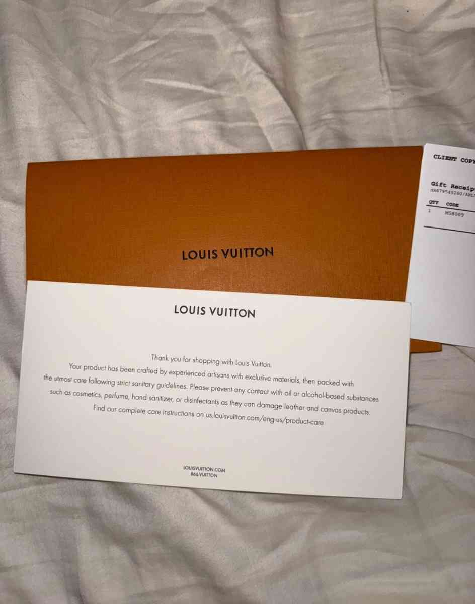 Louis Vuitton Shoulder Bag Pochette - Paradise Valley, Arizona - FleaMarketBay
