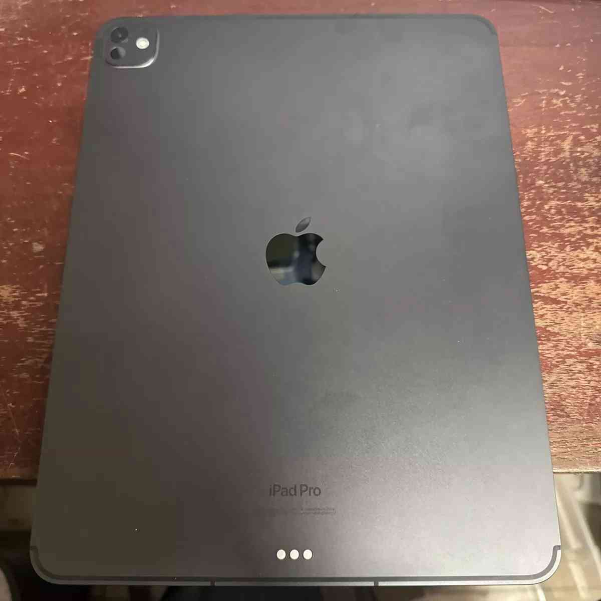 iPad Pro 13 M4 WiFi  Cellular 5G Unlocked 256GB Space Black - Tampa, Florida - FleaMarketBay