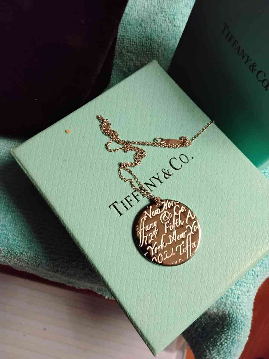 TIFFANYCO notes NECKLACE - Brookfield, Massachusetts - FleaMarketBay