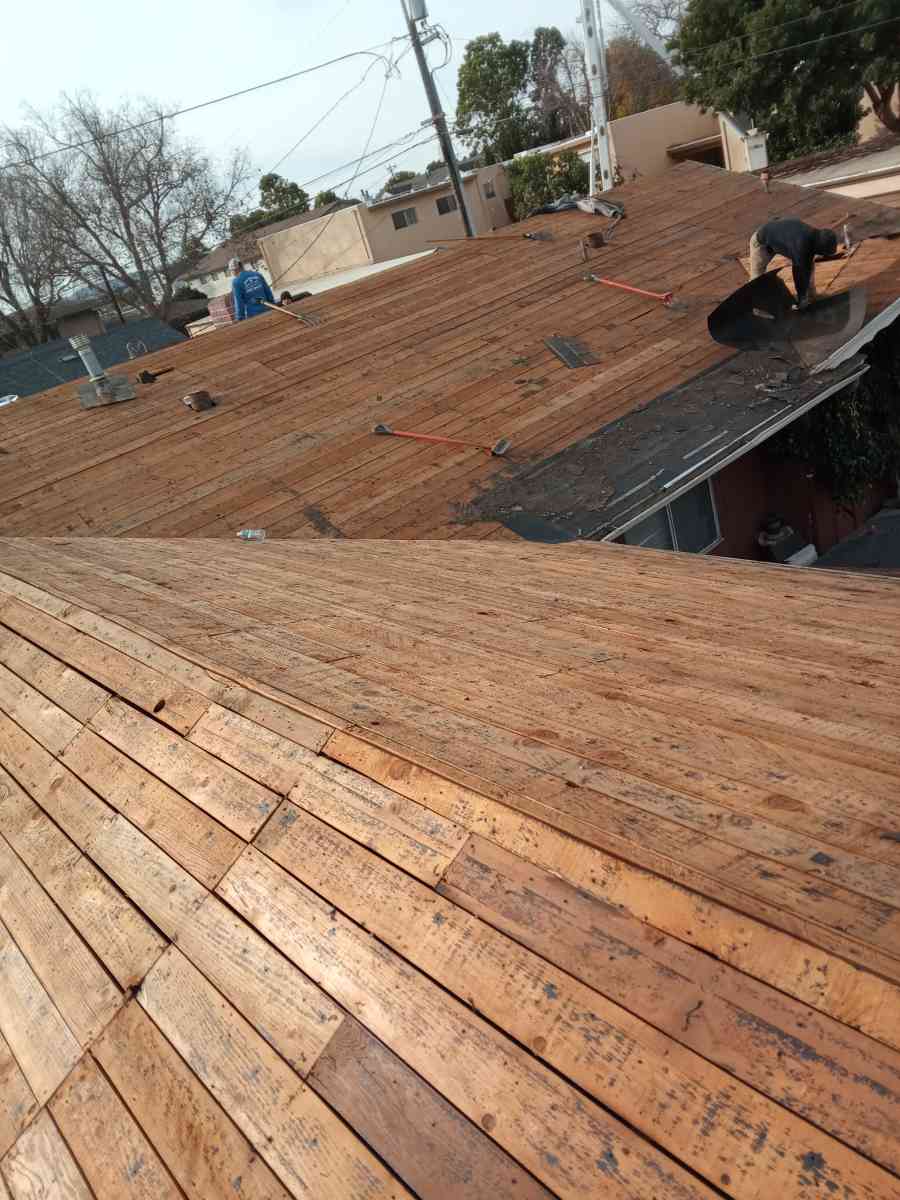 new roof - Fresno, California - FleaMarketBay