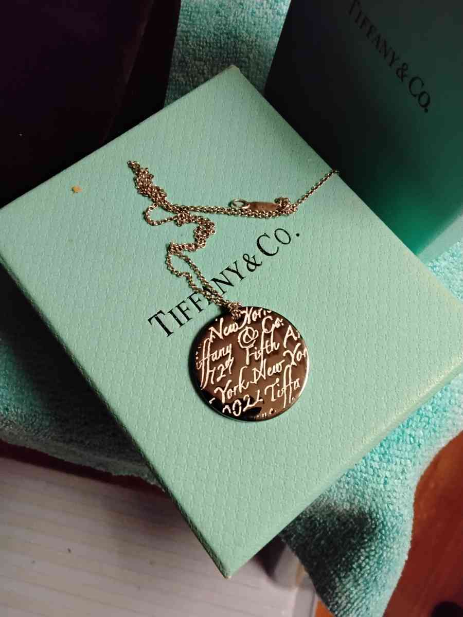 TIFFANYCO notes NECKLACE - Brookfield, Massachusetts - FleaMarketBay