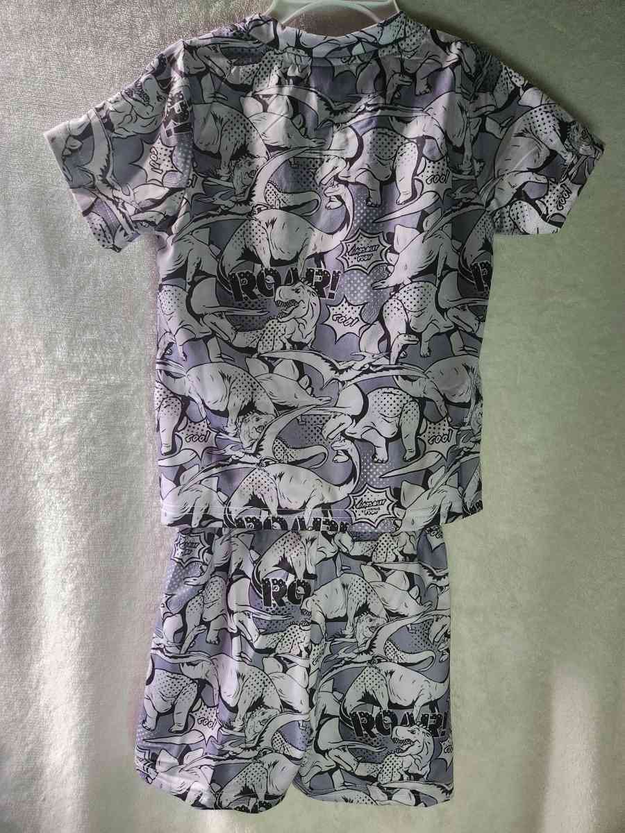 1 to 2 Years Boys Gray Dinosaur Outfit - Kansas City, Missouri - FleaMarketBay