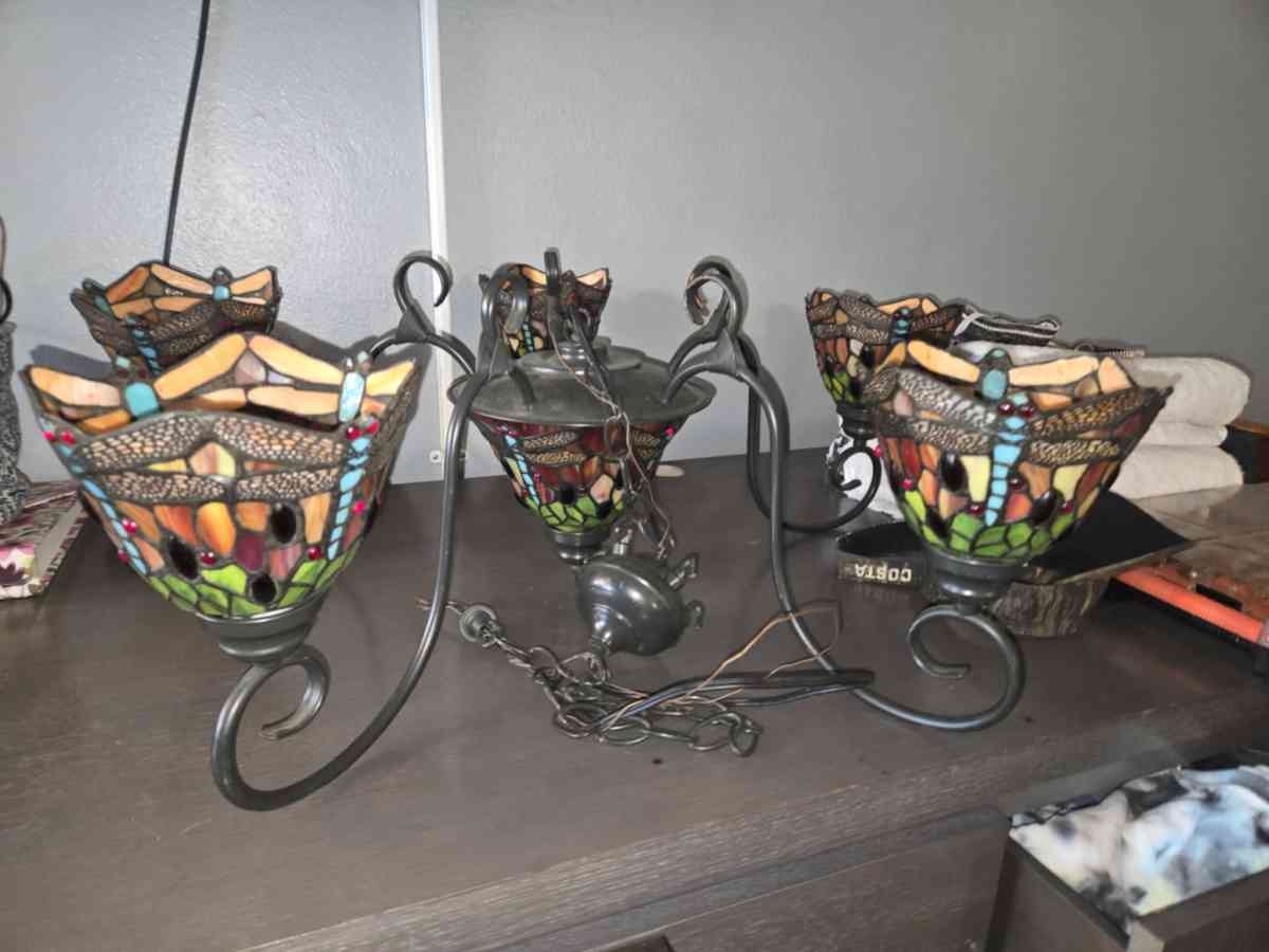 Tiffanys antique Chandelier and lamp shade - Tavares, Florida - FleaMarketBay