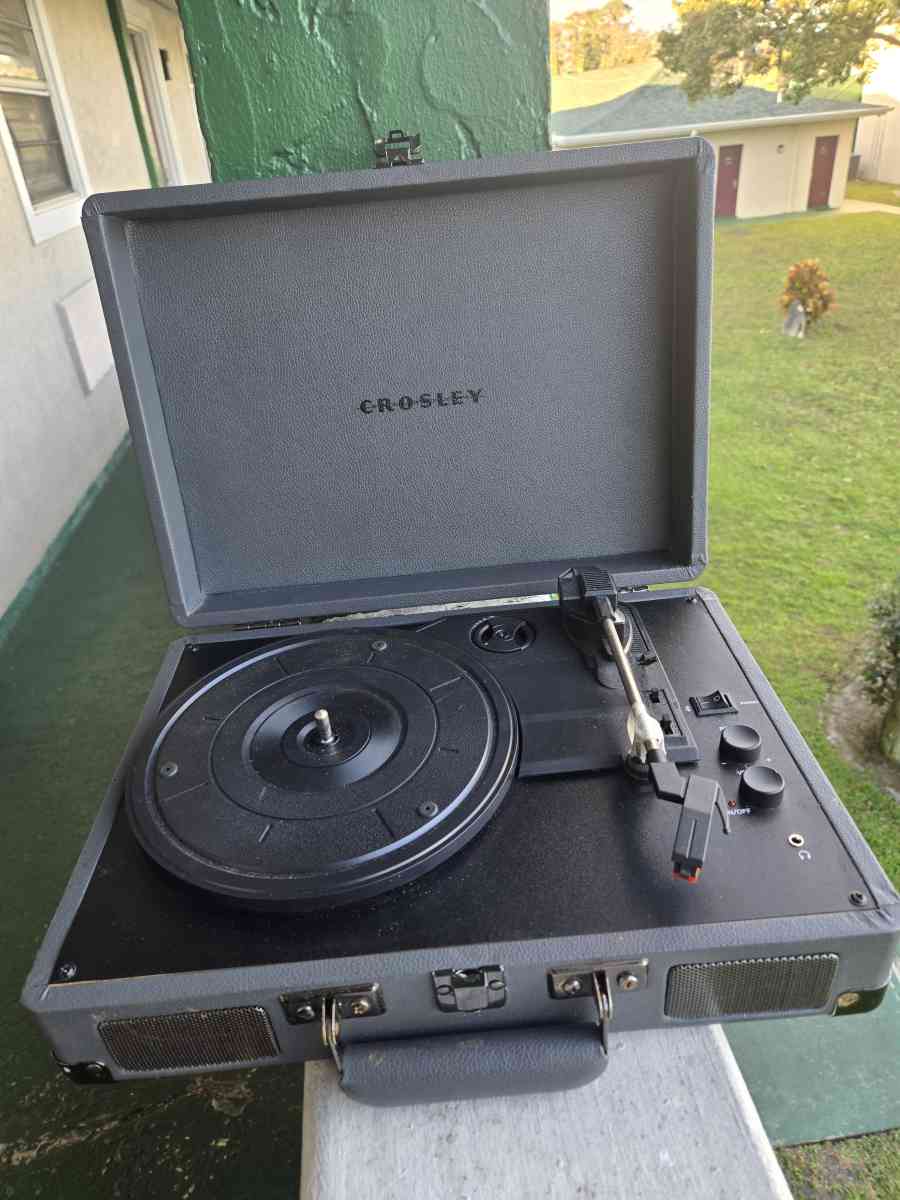 crosley record player - Tavares, Florida