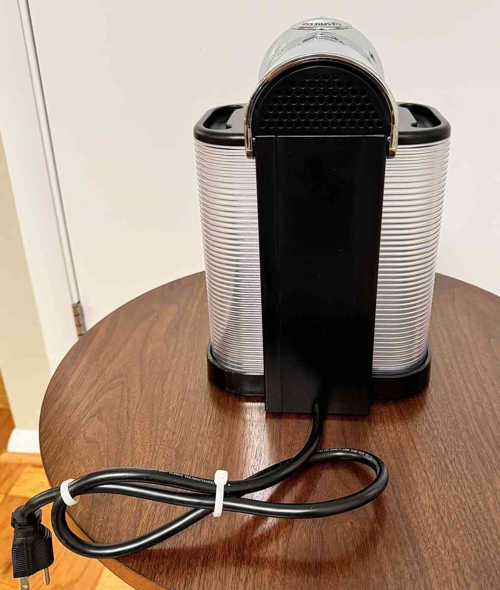 Nespresso Vertuo 5 Cup Coffee and Espresso Machine - Falls Church, Virginia - FleaMarketBay