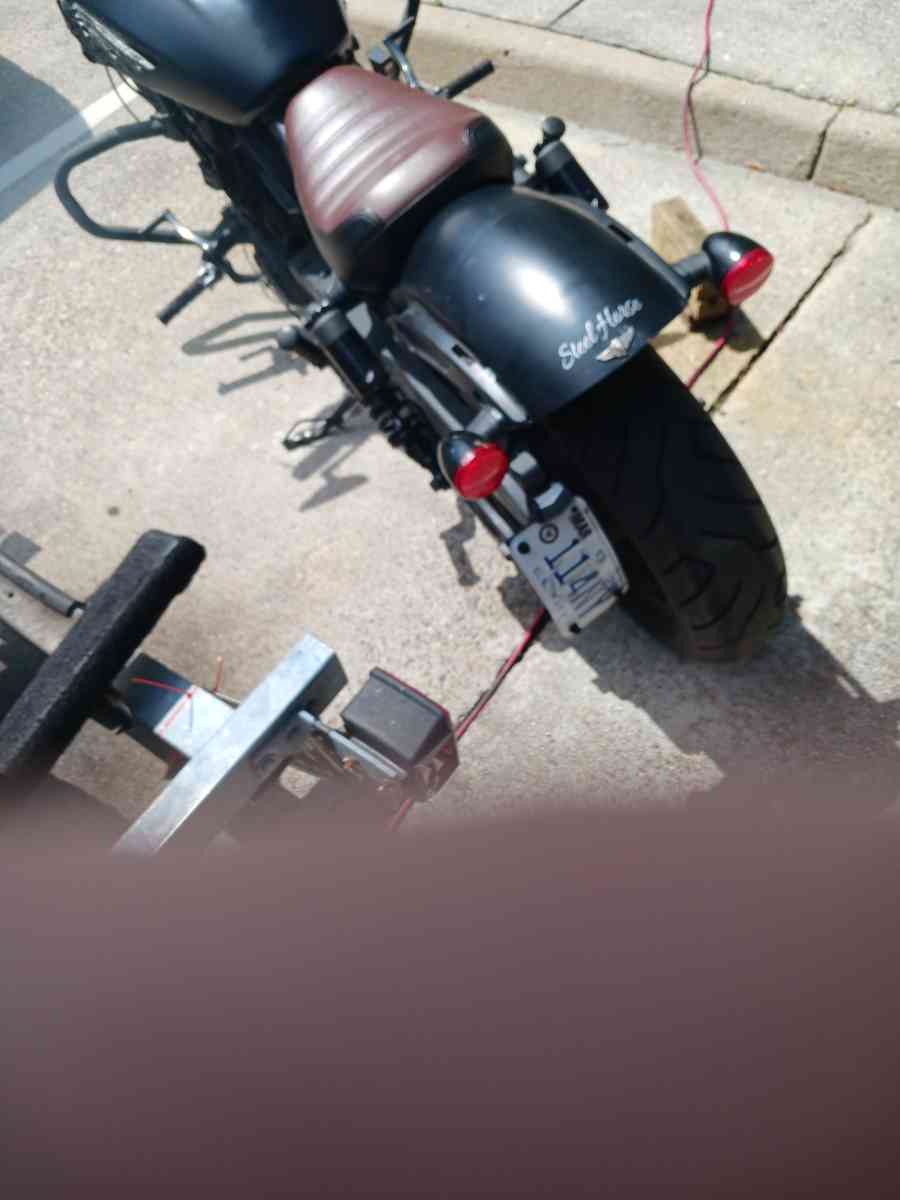 2021 Indian Scout bobber 60