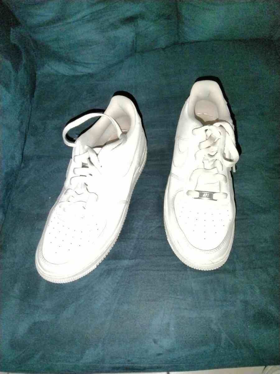 size 7Y white air force - Tampa, Florida - FleaMarketBay