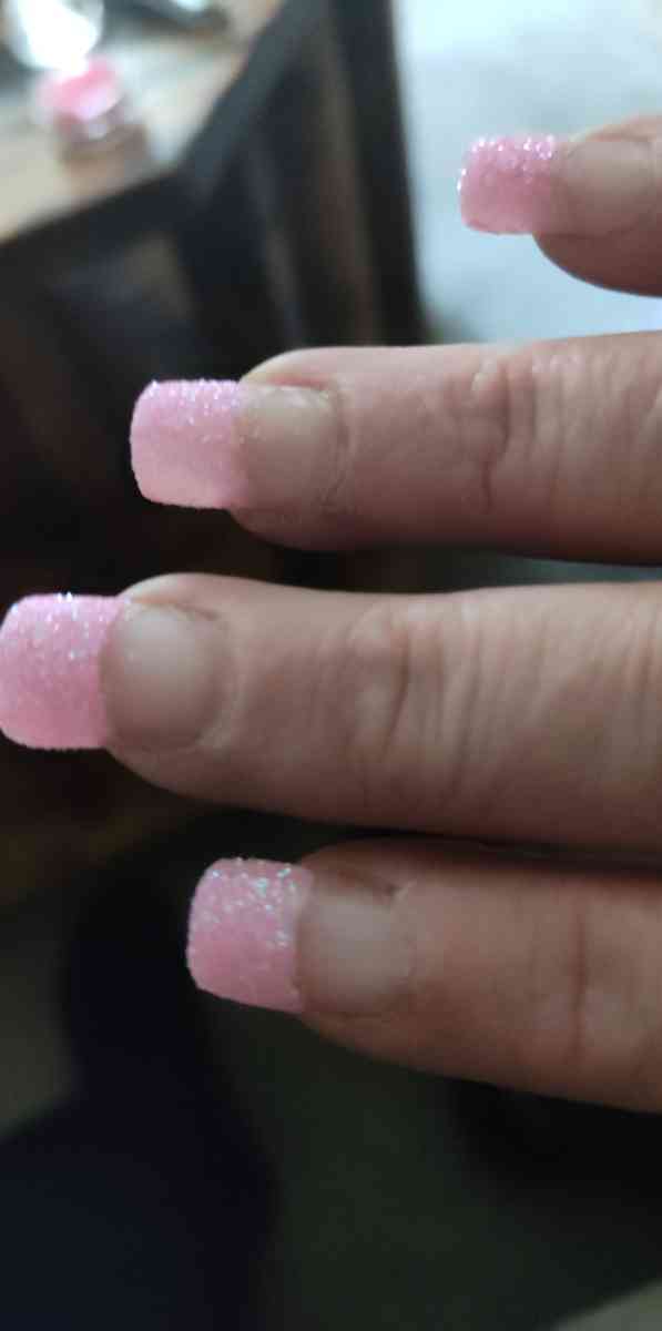 cut color style peddie Mannie brows lashes acrylics makeup - Lancaster, Ohio - FleaMarketBay