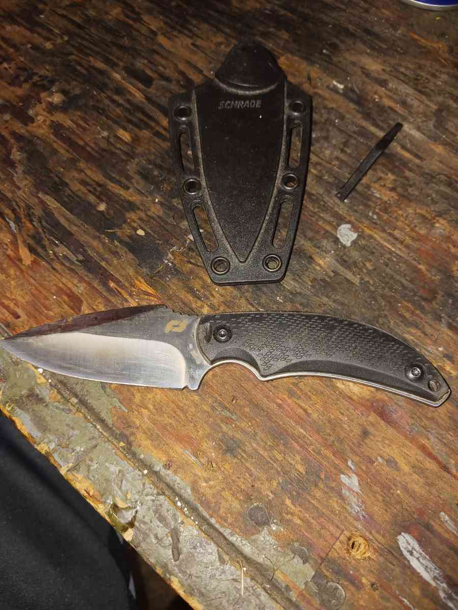 Schrade Adder Fixed Blade Knife Drop Point Satin Blade Polym - Greer, South Carolina - FleaMarketBay