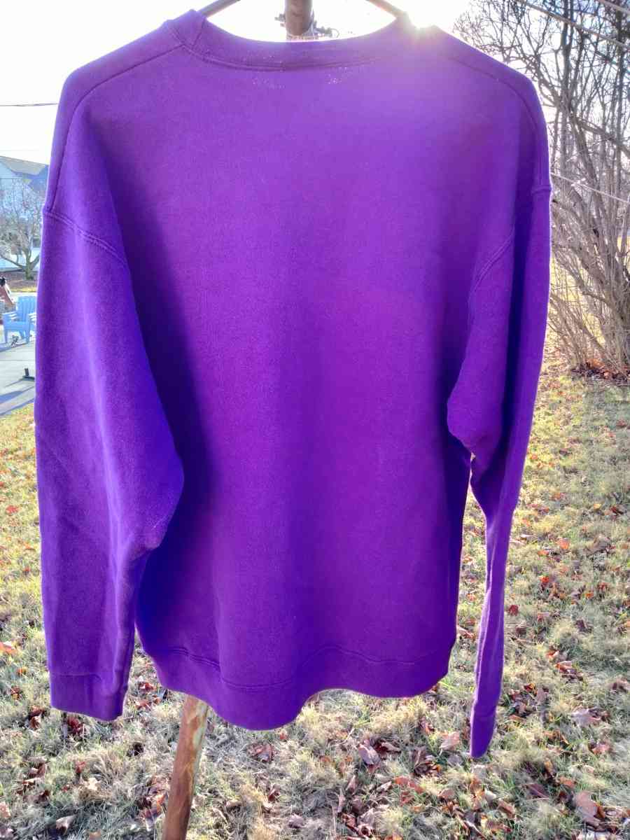 NFL Baltimore Ravens Sweatshirt - Norristown, Pennsylvania - FleaMarketBay