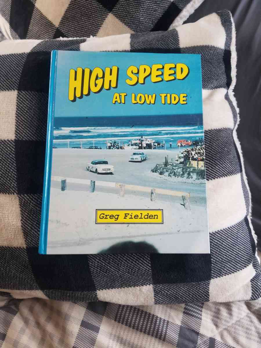 im Selling high speed at low tide a book about Nascar - Piketon, Ohio - FleaMarketBay