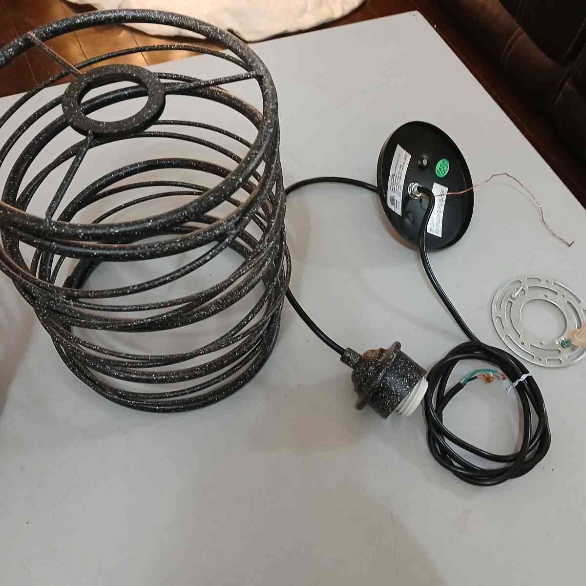 Modern wired pendant lights - Indianapolis, Indiana - FleaMarketBay