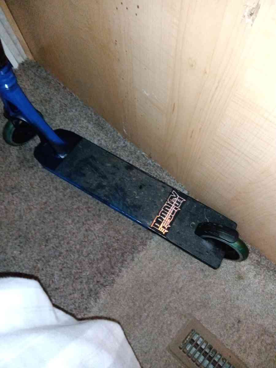 adult scooter - Sacramento, California - FleaMarketBay