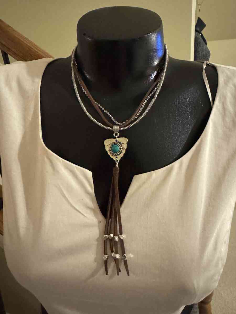 3003PTSO Myra Bag Feather Shield Stacked Necklace Leather  M - Gallatin, Tennessee - FleaMarketBay