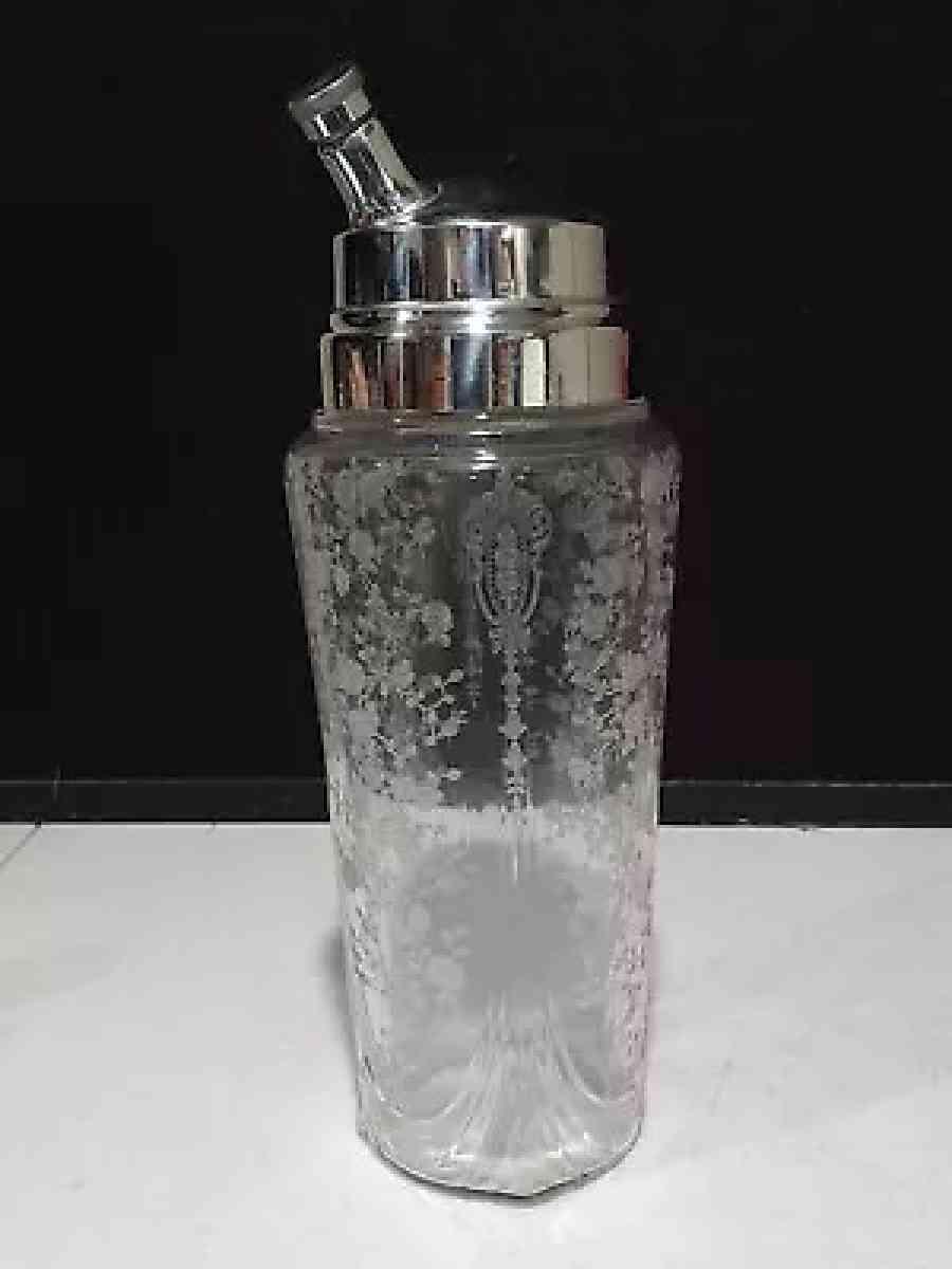 Rare Cambridge Glass Cocktail Mixer - Avon Park, Florida - FleaMarketBay