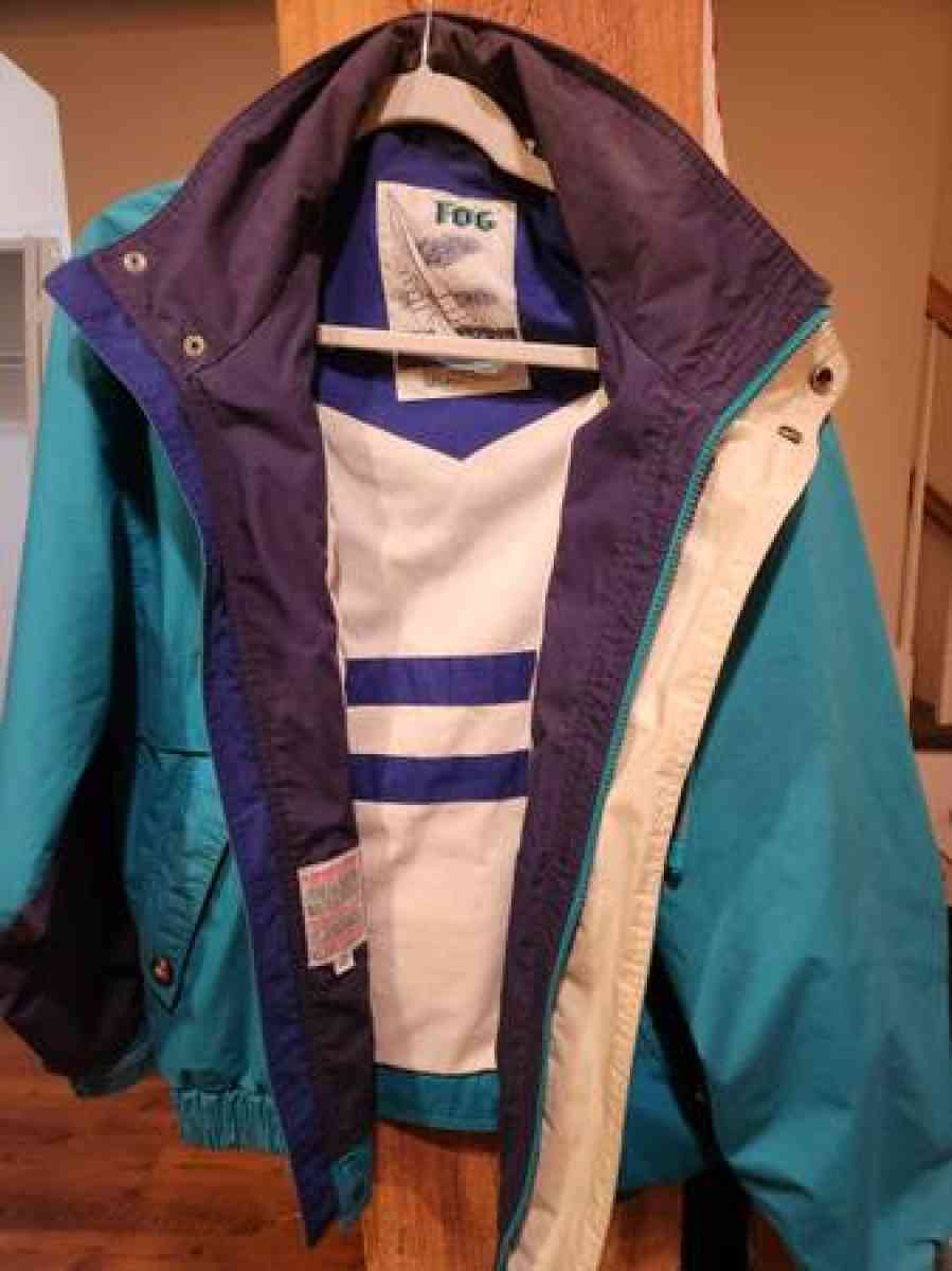 london fog coat - Clinton, Massachusetts - FleaMarketBay