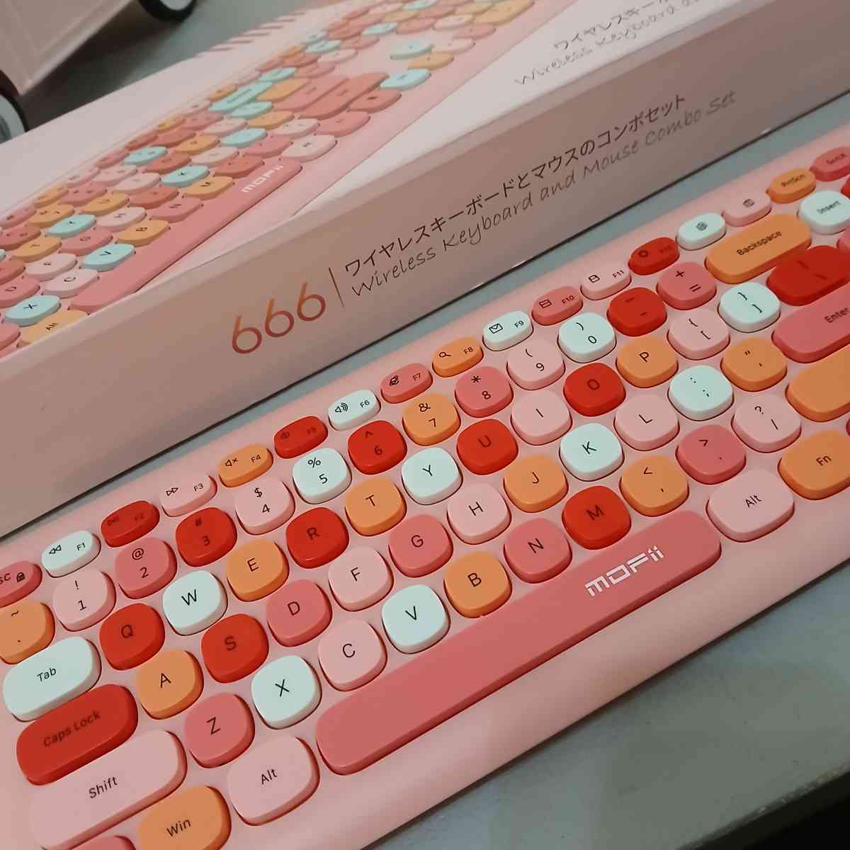 MOFii wireless mouse and keyboard set - Indianapolis, Indiana - FleaMarketBay