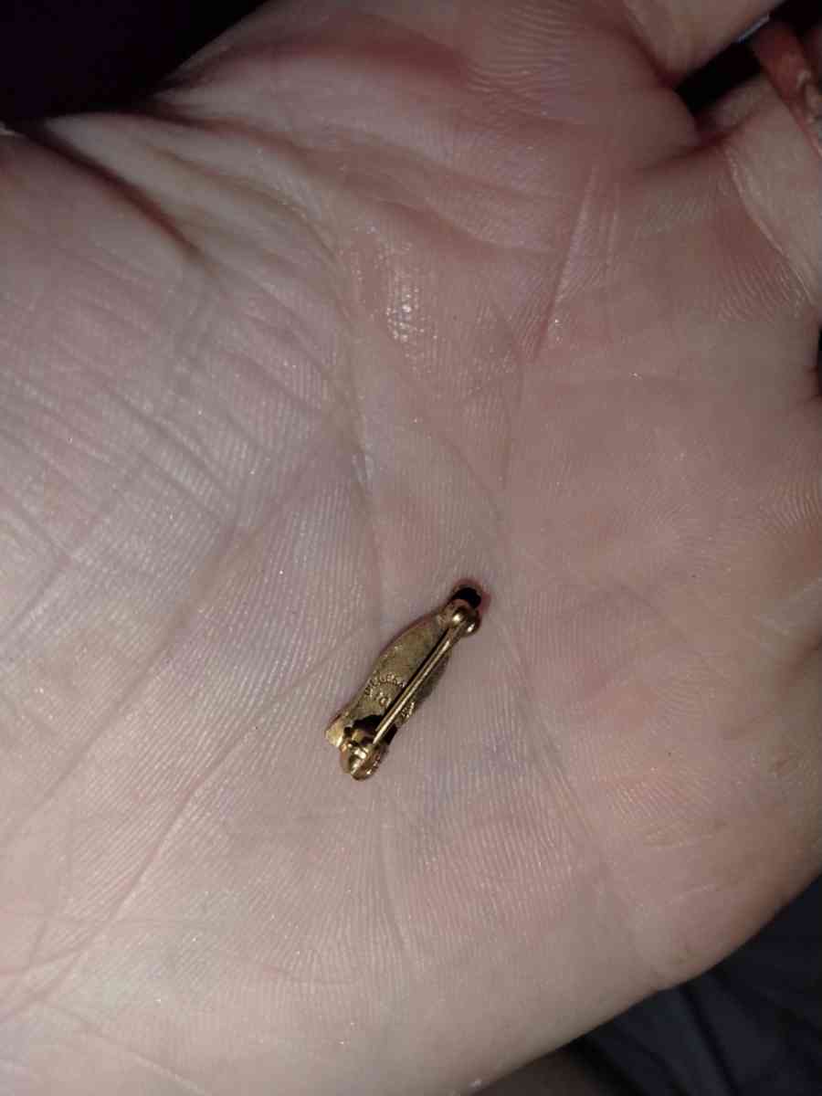 vintage CocaCola 10k yellow gold award pin - Frederick, Maryland - FleaMarketBay