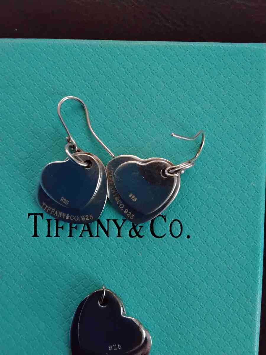 TIFFANYCO SET - Brookfield, Massachusetts - FleaMarketBay