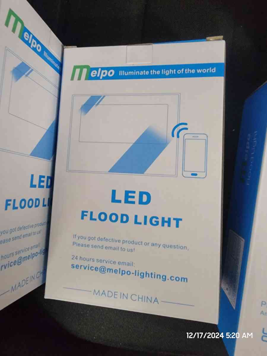 Color Changing LED Flood Lights  Bluetooth - Levittown, Pennsylvania - FleaMarketBay